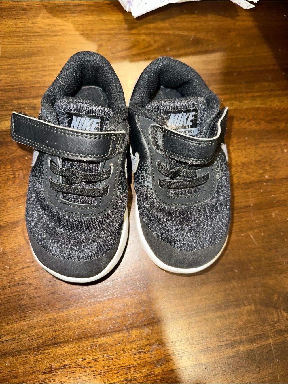 Nike Kids Black and White Hook-and-Loop Sneakers